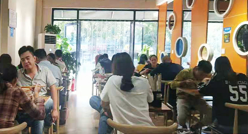 店内环境